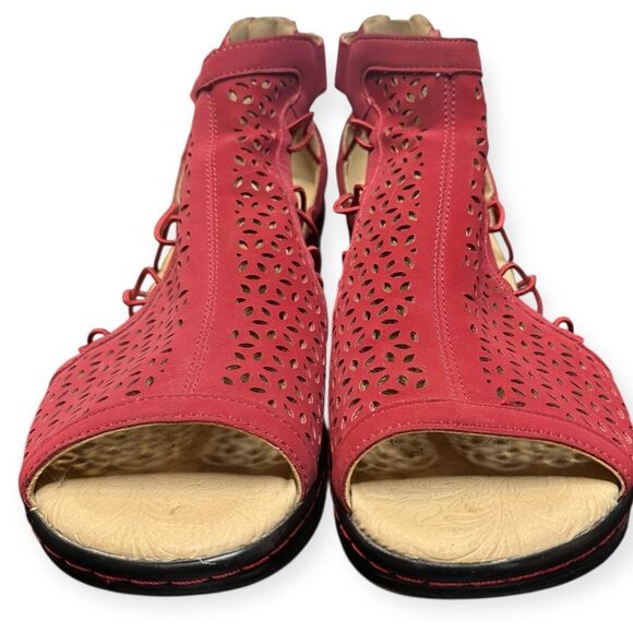 JBU BY JAMBU Women’s Red Cutout Nelly Memory Foam Wedge Sandals Size 9.5 - Picture 4 of 10